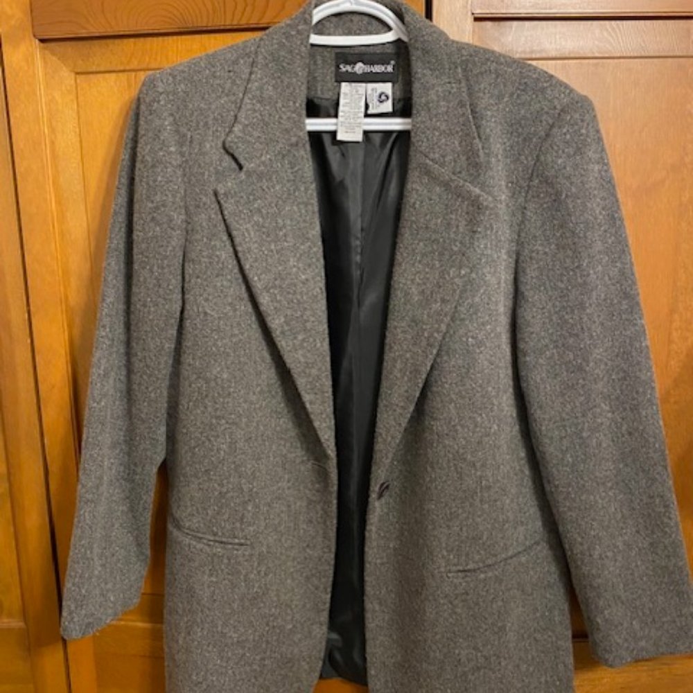 Ladies Sag Harbor Ladies Grey Wool Blazer size 10